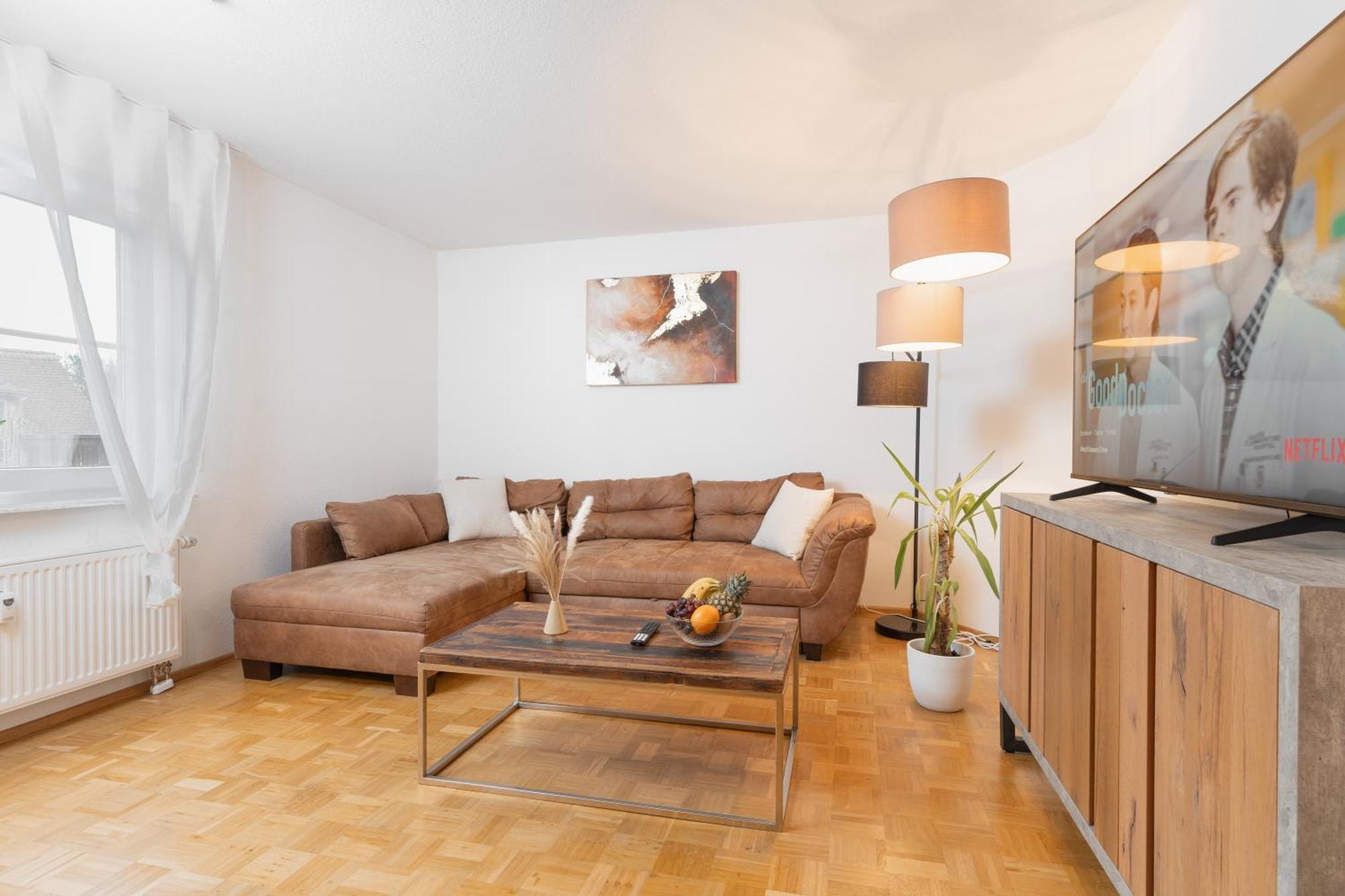 Untersee-Suite Istayunixi Seenaehe-Terrasse-Workspace-Netflix-Parkplatz Radolfzell am Bodensee Exterior foto