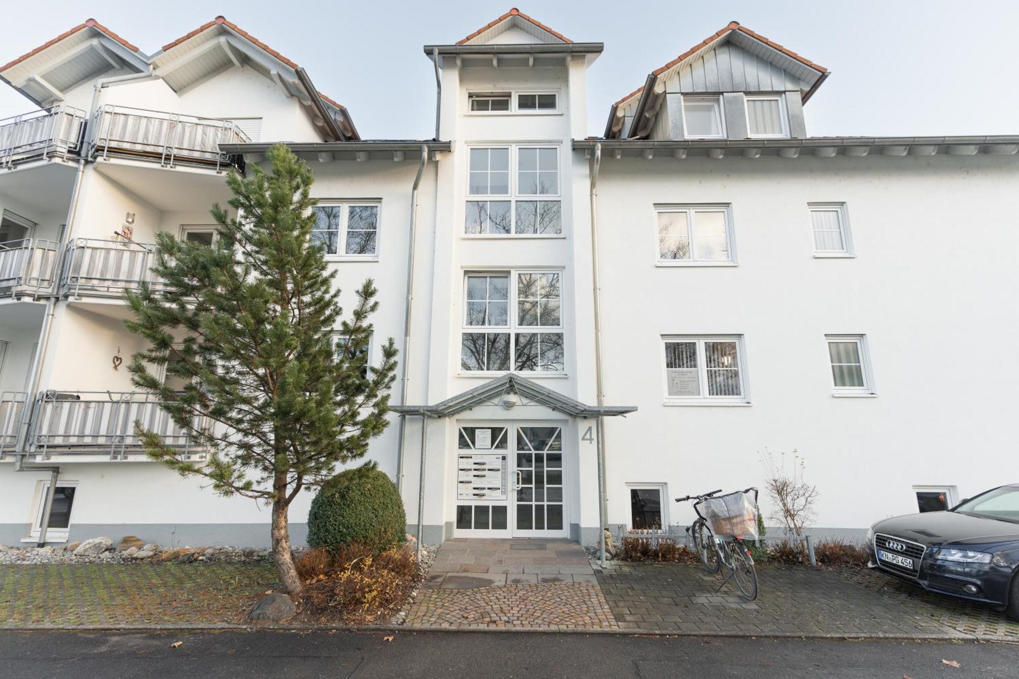 Untersee-Suite Istayunixi Seenaehe-Terrasse-Workspace-Netflix-Parkplatz Radolfzell am Bodensee Exterior foto